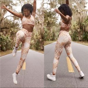 Aerie Offline Workout Leggings - Orange Cream Print - Women’s Legging - Spandex